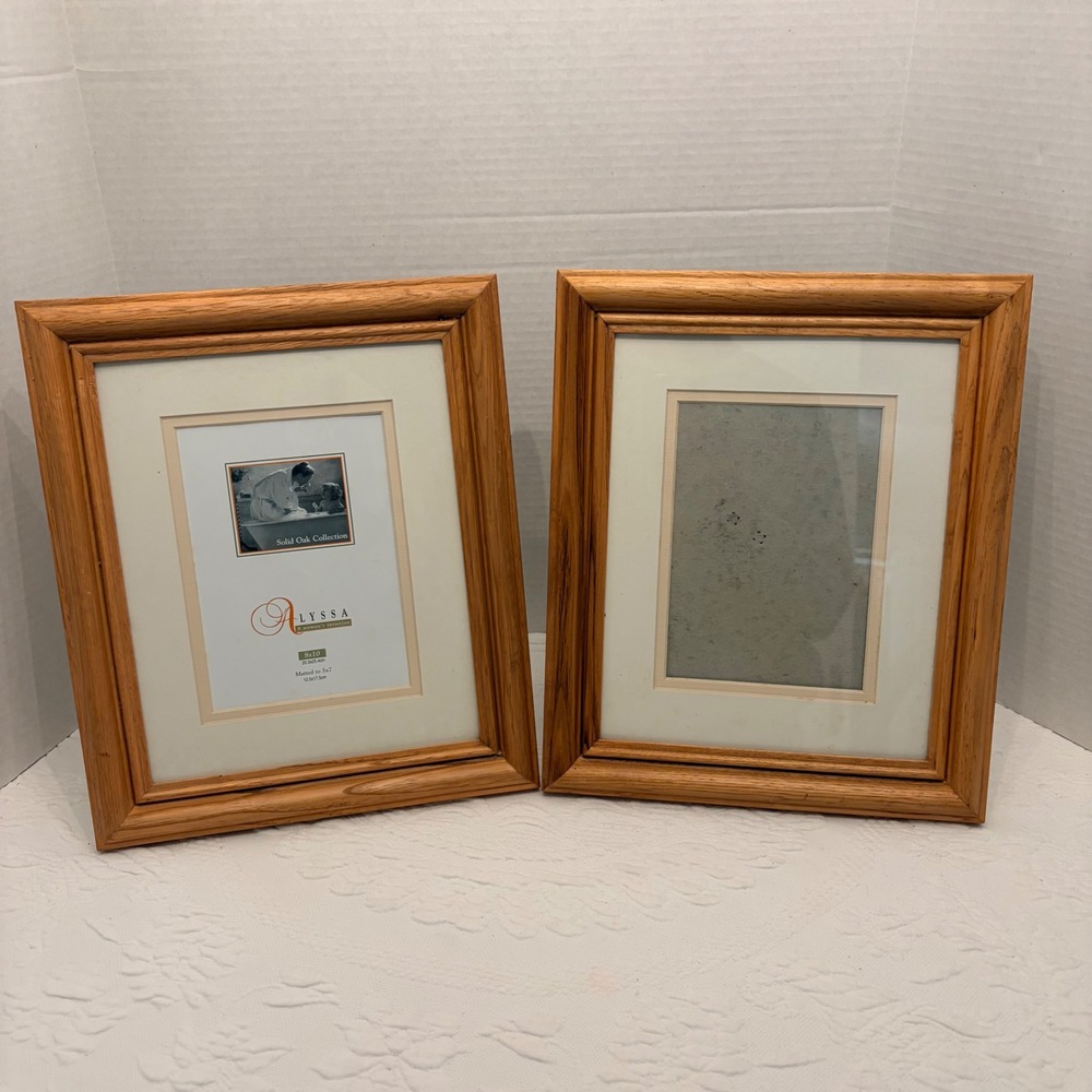 Alyssa Solid Oak Picture Frames Set of 2 Wood 8x10 Matted to 5x7 Tabletop Wall